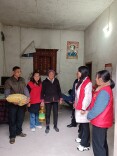 新田：走访慰问暖人心 真心帮扶聚党心