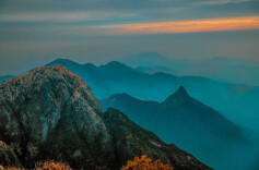 从罗霄西麓迈向世界舞台的奋进音诗——评歌曲《欢迎你到株洲来》