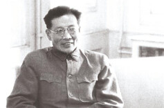 周立波春华蹲点记