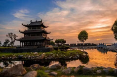 追岳之梦：探寻、启程与欢享——评歌曲《岳州印记》