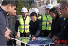 蒋春艳现场调度乙烯项目