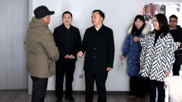 田刚走访慰问离退休老干部、困难党员、困难群众并督导安全生产工作