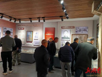 新田金盆镇：基层党员接受党史教育 赓续革命精神