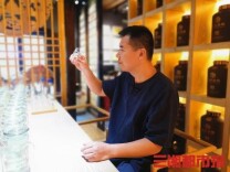 一瓶1935年的赖茅价值可超千万元，老酒收藏是投资，更是情怀与传承