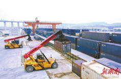跨越山海 向着“春天”出发——新春探访怀化国际陆港