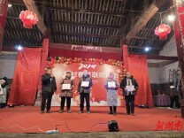 新田：多地“村晚”盛宴热闹“开席”  浓浓年味扑面而来