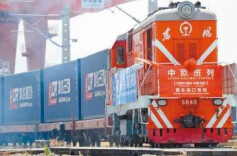 春节假期不打烊 中欧班列（长沙）开行52列
