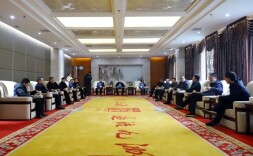 送祝福、强信心，安化县委副书记、县长潘文剑一行新春走访白沙溪公司