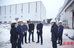 王启武调研园区企业灾后重建及复工复产工作