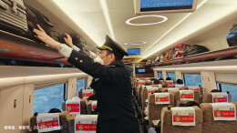 高铁列车长们别样的“体锻”护航春运安全