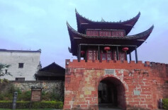 王昌龄，黔阳古城芙蓉楼