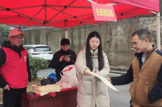 云湖街道结合“学雷锋志愿服务主题实践活动”开展“扫黄打非”宣传教育