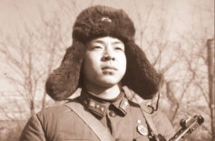 究竟是谁发现了雷锋？