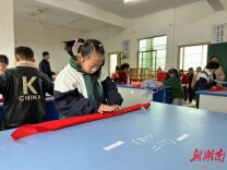 新田：举办劳动技能大赛 提高学生操作能力