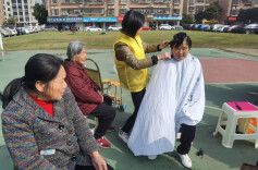 服务送上门 便民暖人心