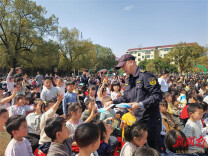 辰溪县火马冲镇开展道路交通安全、消防安全、防溺水安全教育进校园活动