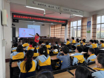 新田团县委：防范校园欺凌 权益岗在行动