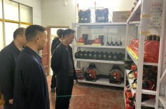 刘登富督导检查菁芜洲镇安全生产和森林防灭火工作