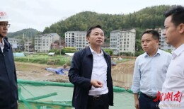 田刚督导重点项目建设和防洪防汛工作