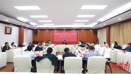 王启武主持县委理论学习中心组2024年第4次集体（扩大）学习