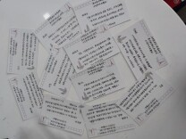 老师手写明信片，给学生送上“定制版”祝福