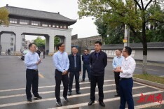 王启武前往澧县一中调研