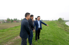 朱正权督导防汛备汛工作