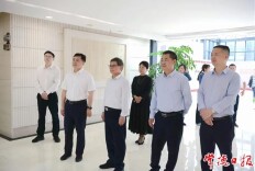 民进中央领导到常德调研