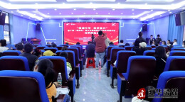 江华：搭建文化展示平台 提升语言表达能力