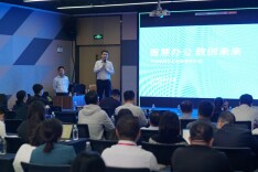 傅胜龙：数智时代要成为AI之上的人