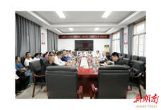 云溪区人社局开展“送温暖、送政策”普法进企业专题活动