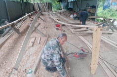 “五一我在岗”  道县万家庄街道：打龙船雕龙头 传承工匠精神（组图）