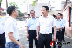 段贵建调研高考备考工作