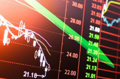 收评：沪指缩量跌0.61%，地产等板块走低，医药股逆市活跃