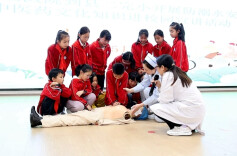 普及急救知识，传承中医文化——县民族中医医院开展防溺水安全教育暨中医药文化知识进校园活动