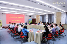 电影《周立波回清溪》观摩研讨会在京举行