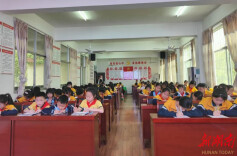 辰溪县开展“新华杯•一手好字”书法比赛活动