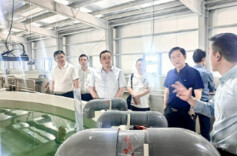 刘正仁带队开展招商并考察调研社会治理、设施农业工作