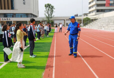地震来了如何避险？长沙市一中城南初中防震减灾疏散演练