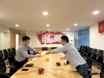 企业迎党课，红色精神铸辉煌