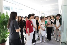 岳阳楼区：开启“高校毕业生名企行”，第一站“小龙城”