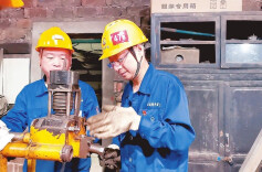 全国五一劳动奖章获得者钟勤：一腔热血，融进千米厚土