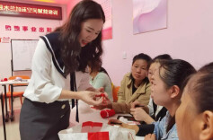 职创三湘·匠人创客 | 伍娟：巧手钩编“幸福梦”