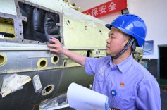 让每一架飞机安全平稳运行 ​——记全国五一劳动奖章获得者范吉林