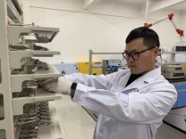 朱晓波：追梦下一代锰基锂电池的“新湖南人”