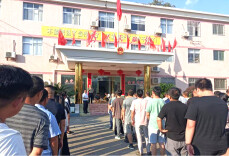 沅陵五强溪镇：拔河比赛心齐力合 民族团结携手共进