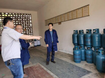 沅陵五强溪镇：筑牢安全防线 营造良好营商环境