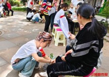 26℃｜温暖接力，大学志愿者服务社区老人15年