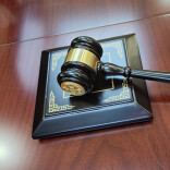 骗贷18万余元到手2万元，“职业背债人”获刑
