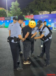 在逃人员痴迷湘超，看球检票口被捉